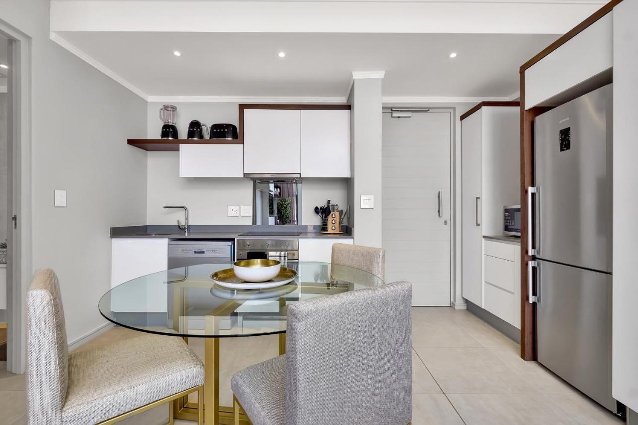 יוהנסבורג Sandton Apartment 15 West Road South מראה חיצוני תמונה