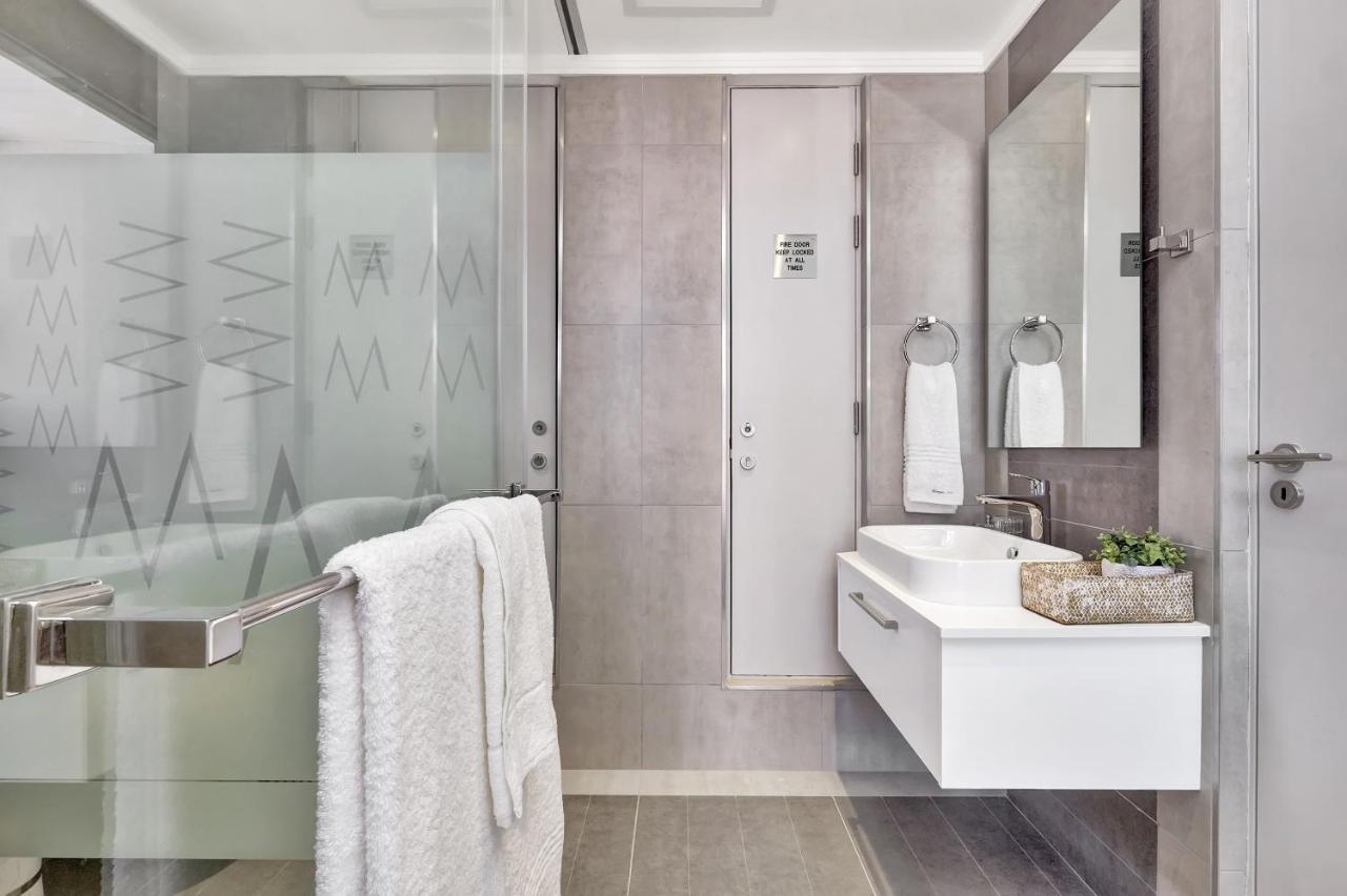 יוהנסבורג Sandton Apartment 15 West Road South מראה חיצוני תמונה