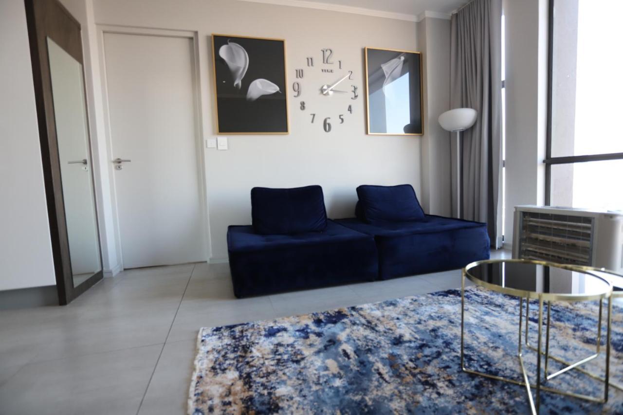 יוהנסבורג Sandton Apartment 15 West Road South מראה חיצוני תמונה