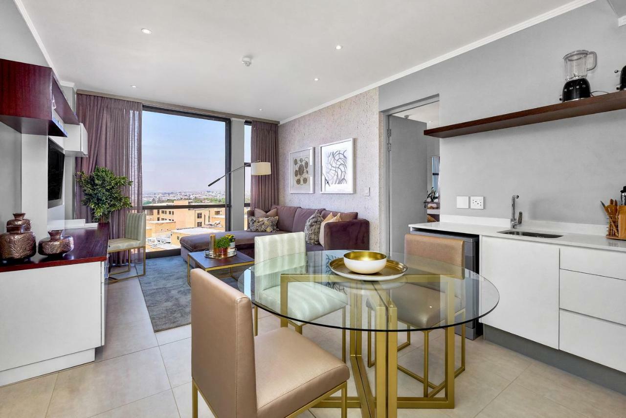 יוהנסבורג Sandton Apartment 15 West Road South מראה חיצוני תמונה